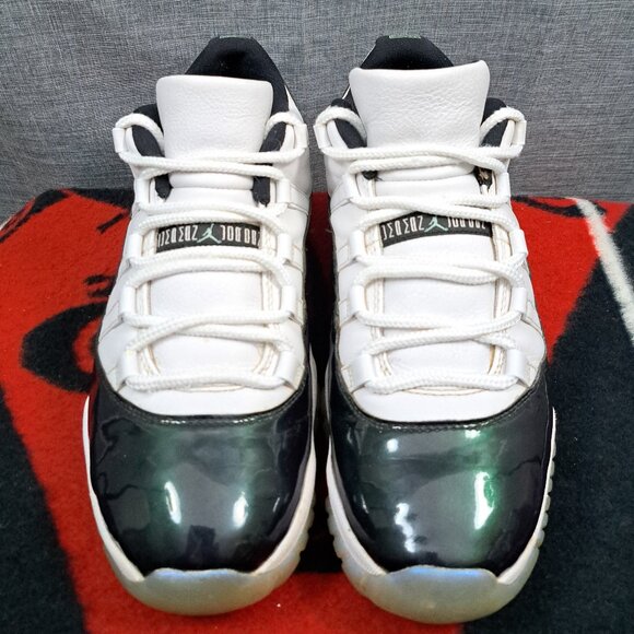%Size 10 Men Nike Air Jordan 11 Low Emerald Iridescent White Black AJ26 main image 13